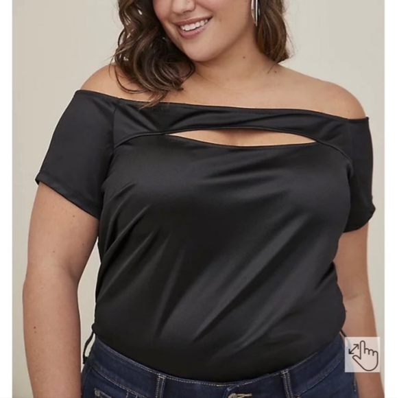 torrid Tops - New torrid top off shoulder satin size 2x